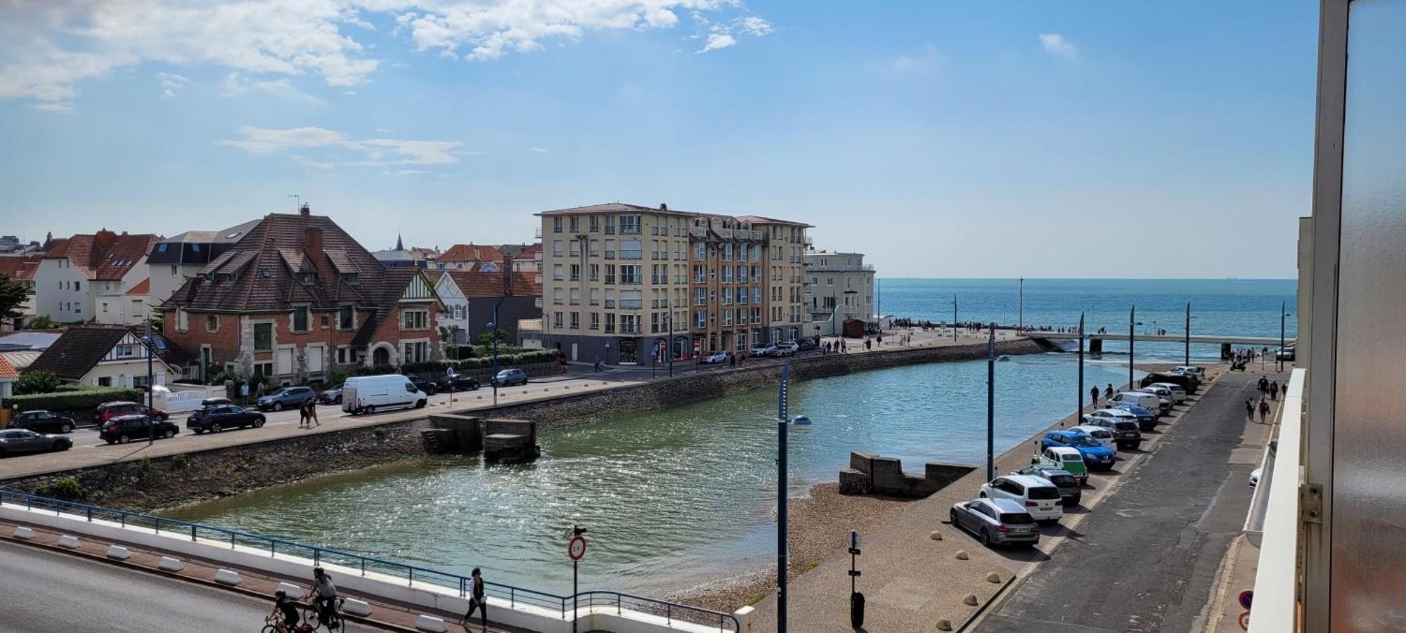 Une Jolie Vue - Appt 2 Pieces Vue Mer Balcon Sud Wimereux Esterno foto