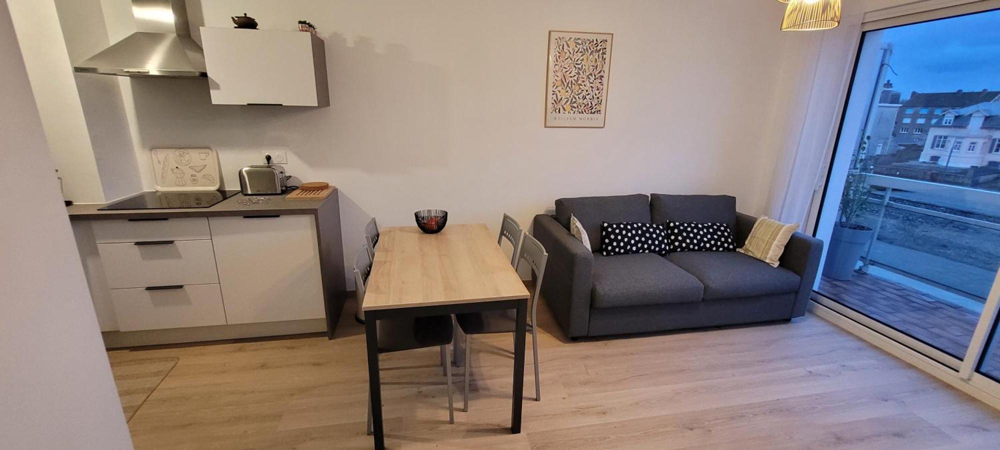 Une Jolie Vue - Appt 2 Pieces Vue Mer Balcon Sud Wimereux Esterno foto