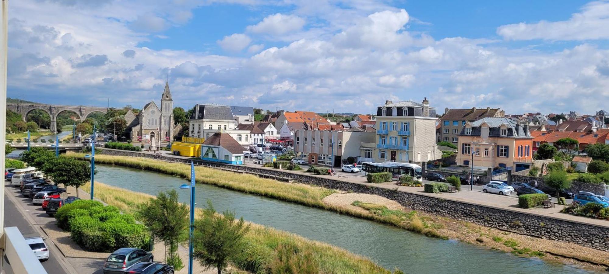 Une Jolie Vue - Appt 2 Pieces Vue Mer Balcon Sud Wimereux Esterno foto